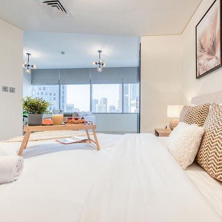 Calm Studio At Sky Gardens Difc By Deluxe Holiday Homes Dubái Exterior foto